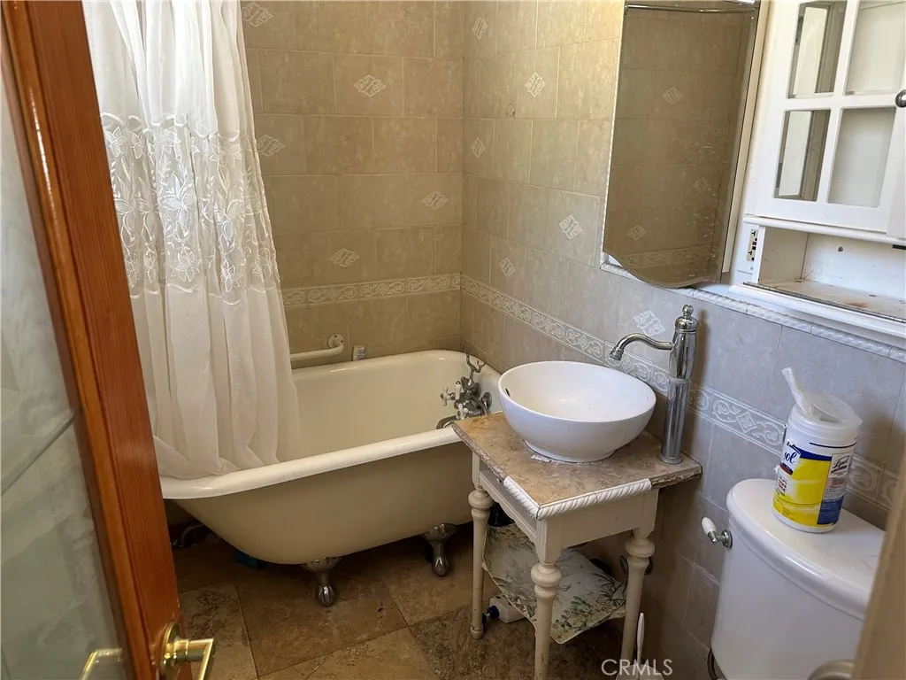 8584 Camelia, Riverside, California 92504 home-pic-27