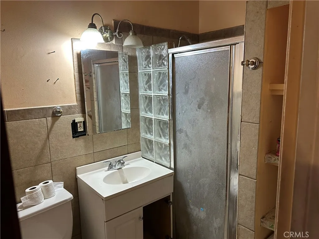 8584 Camelia, Riverside, California 92504 home-pic-22