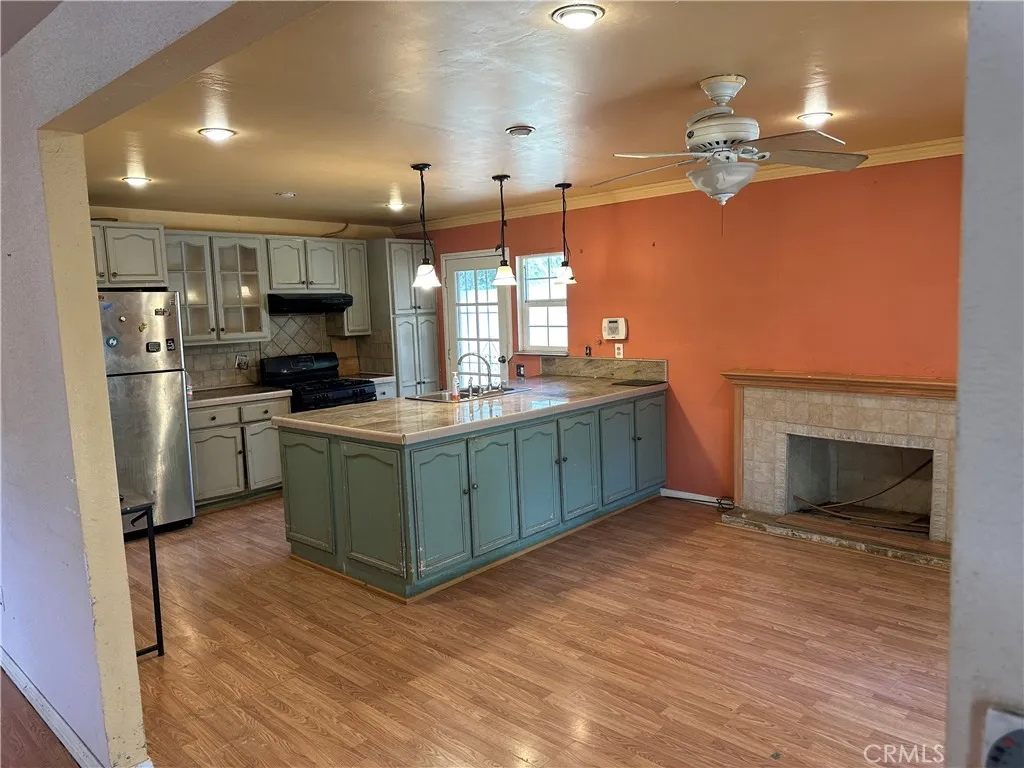 8584 Camelia, Riverside, California 92504 home-pic-13