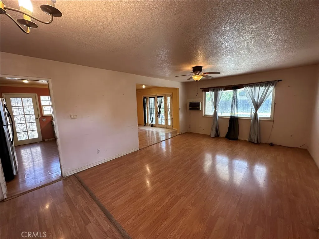 8584 Camelia, Riverside, California 92504 home-pic-9