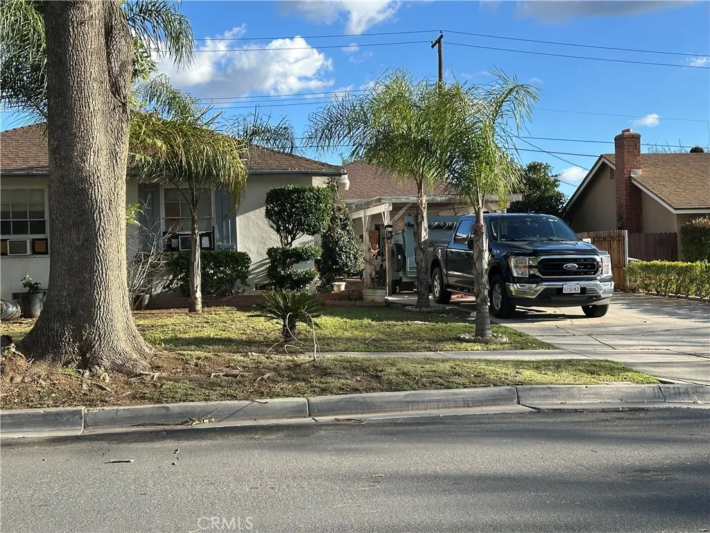 8584 Camelia, Riverside, California 92504 home-pic-2
