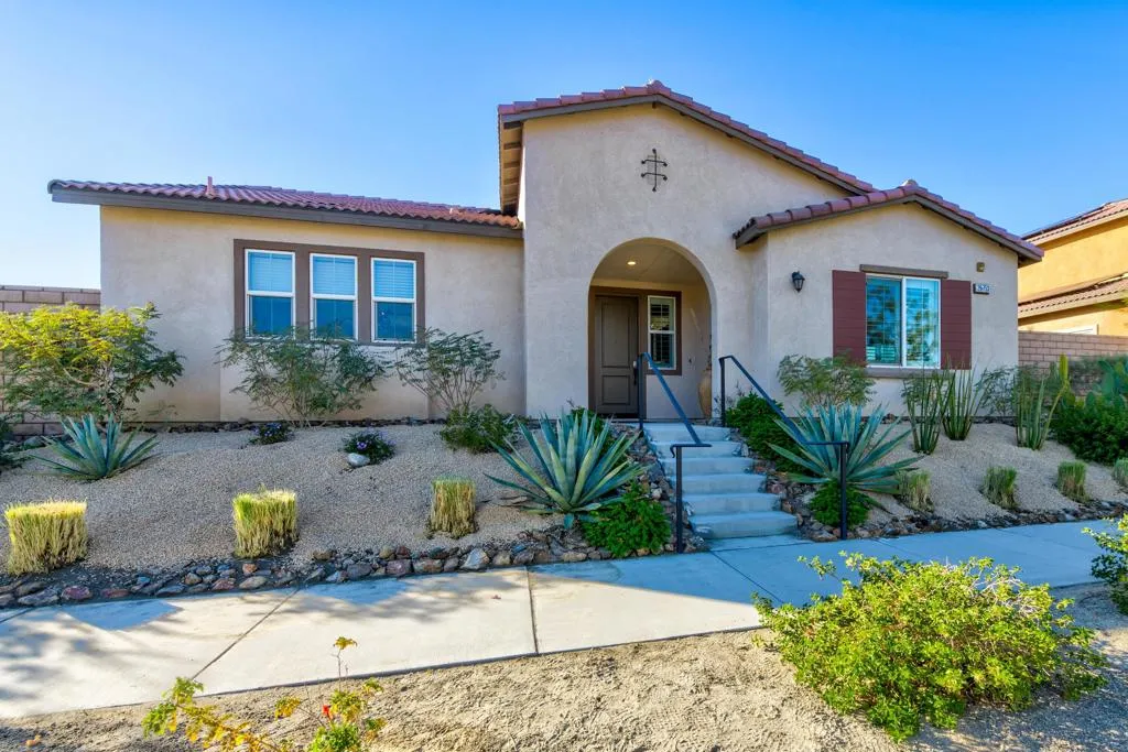 26753 Avenida Quintana, Cathedral City, California 92234 home-pic-2