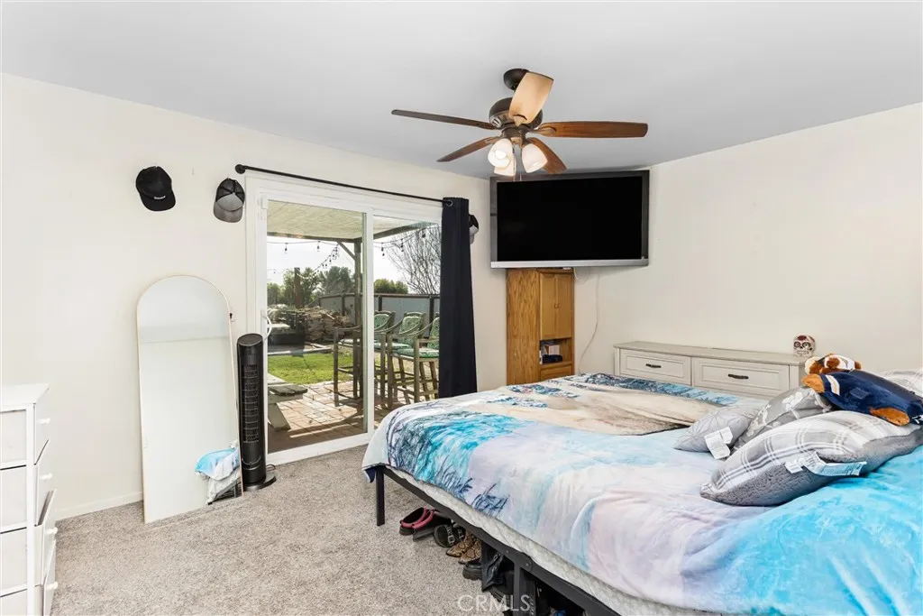 33241 Avenue D, Yucaipa, California 92399 home-pic-19