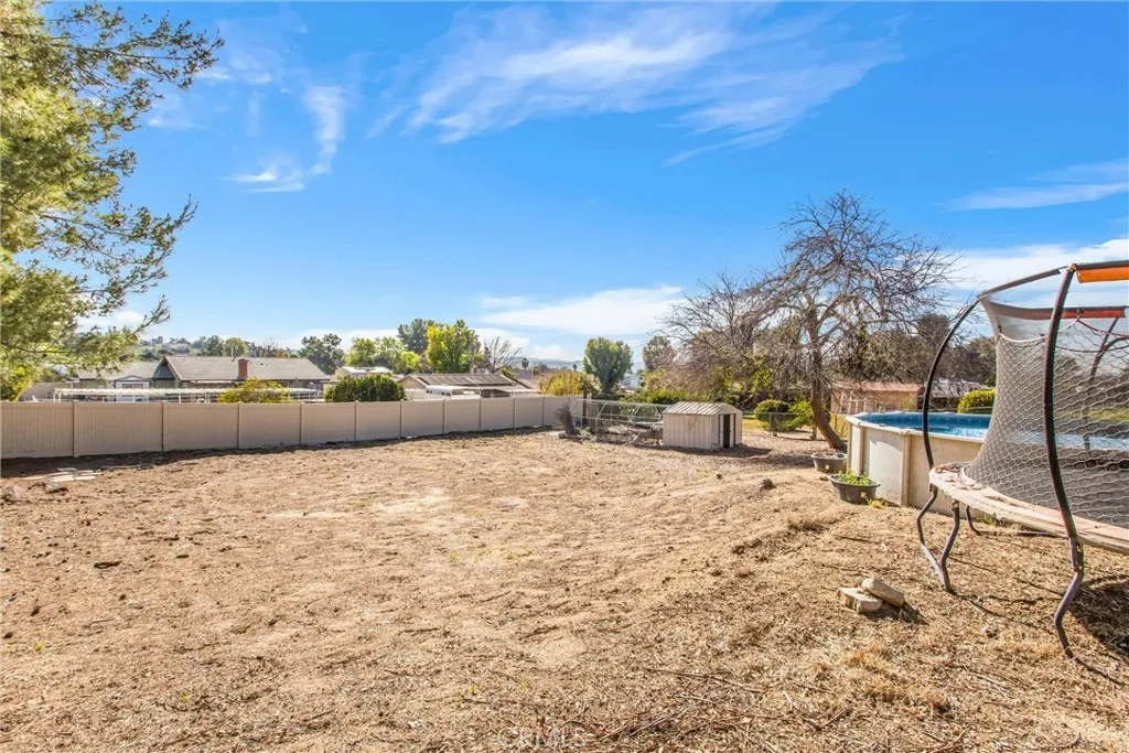 33241 Avenue D, Yucaipa, California 92399 home-pic-29