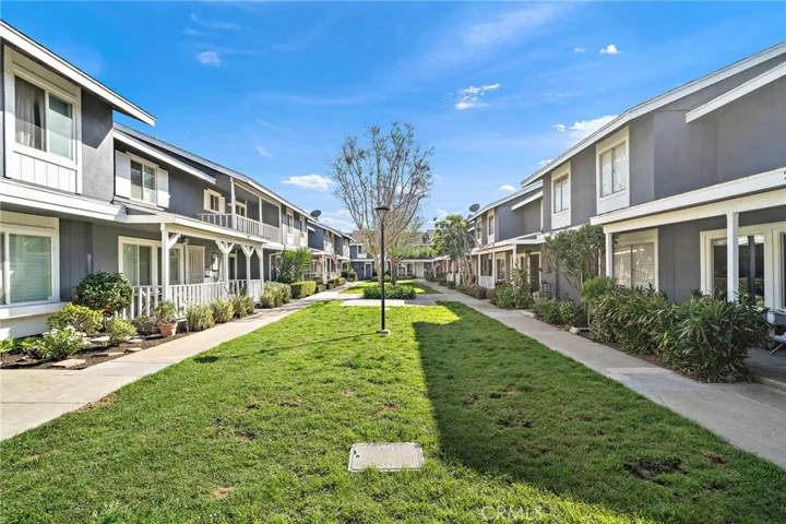 2404 Niagara, Costa Mesa, California 92626