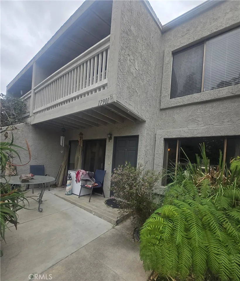17901 Pollard, Huntington Beach, California 92647 home-pic-1
