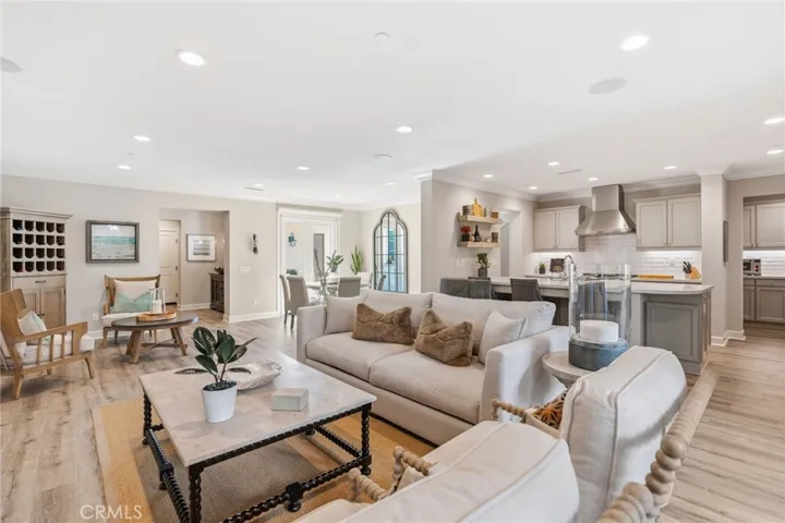 124 Via Galicia, San Clemente, California 92672