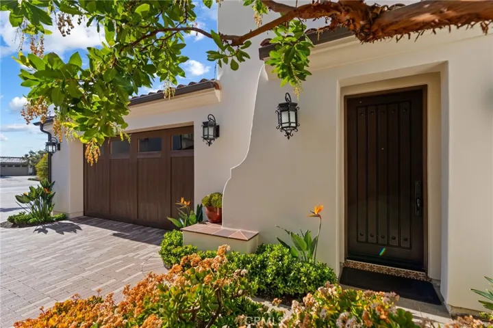 124 Via Galicia, San Clemente, California 92672