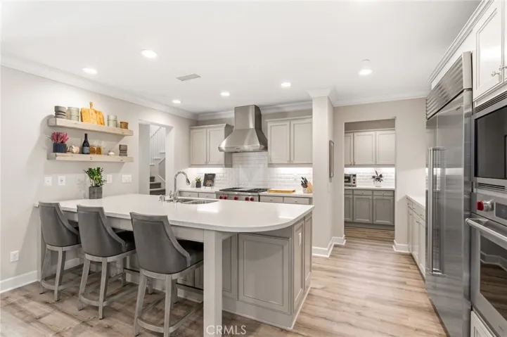 124 Via Galicia, San Clemente, California 92672
