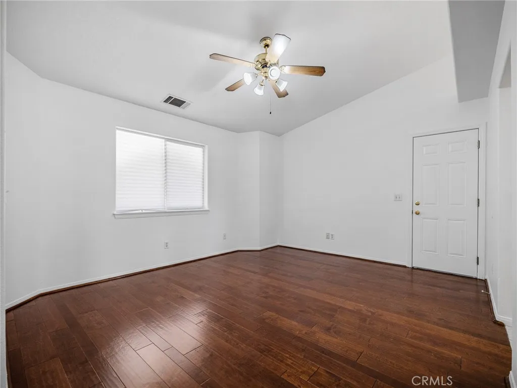 14266 Kiowa, Apple Valley, California 92307 home-pic-22