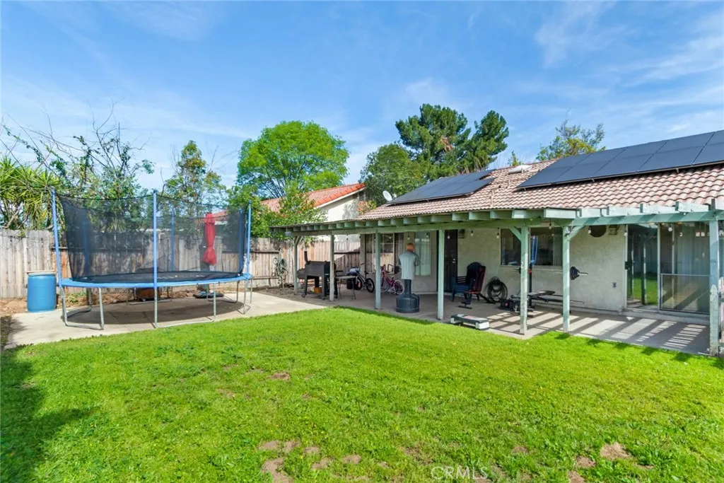 616 S. Millard Ave, Rialto, California 92376 home-pic-21