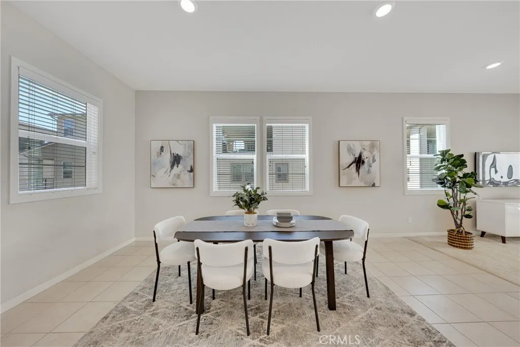 104 Sculpture, Irvine, California 92618 home-pic-10