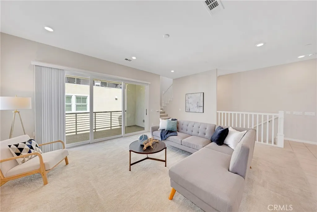 104 Sculpture, Irvine, California 92618 home-pic-6