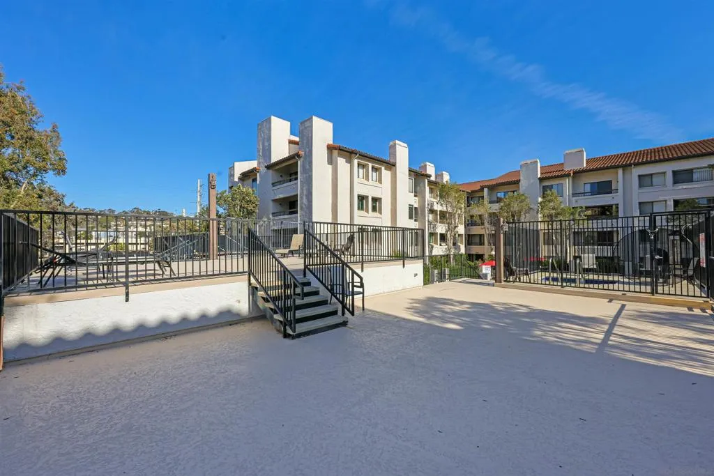 5605 Friars Rd. 280, San Diego, California 92110 home-pic-26