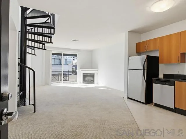 550 Park Blvd 2601, San Diego, California 92101 home-pic-13