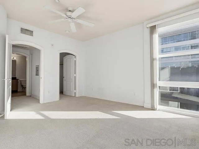 550 Park Blvd 2601, San Diego, California 92101 home-pic-38