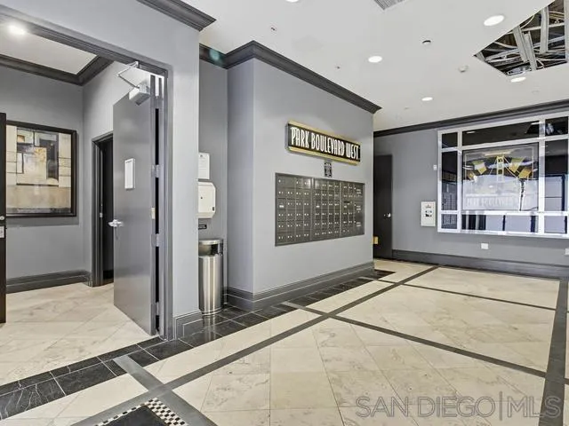 550 Park Blvd 2601, San Diego, California 92101 home-pic-9
