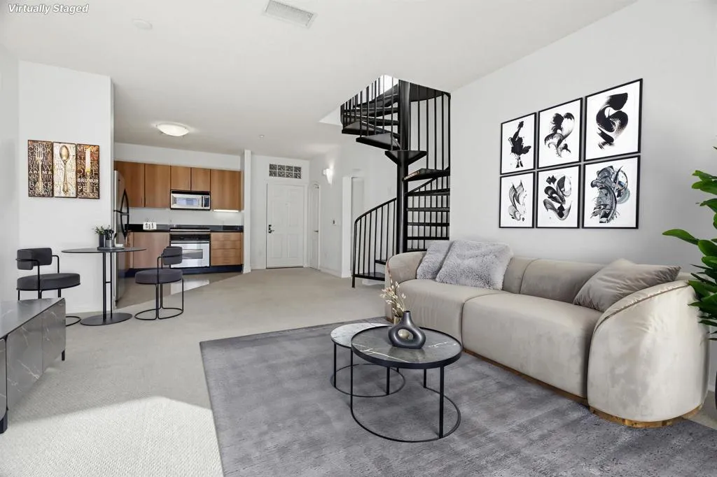 550 Park Blvd 2601, San Diego, California 92101 home-pic-3