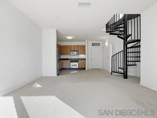 550 Park Blvd 2601, San Diego, California 92101 home-pic-25