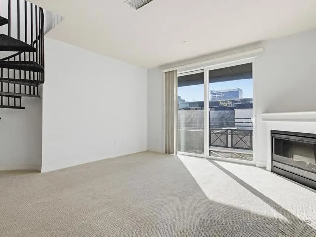 550 Park Blvd 2601, San Diego, California 92101 home-pic-23