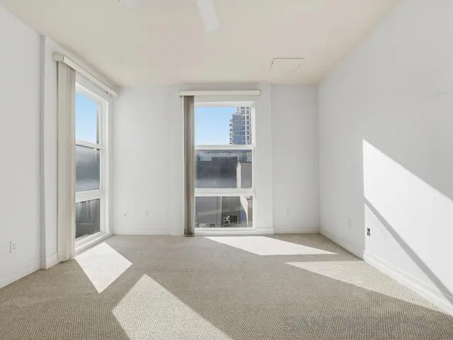 550 Park Blvd 2601, San Diego, California 92101 home-pic-36