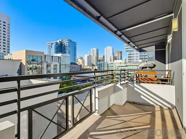 550 Park Blvd 2601, San Diego, California 92101 home-pic-31