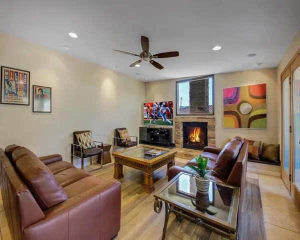 Screenshot 2025-06-04 at 18-03-26 Photo