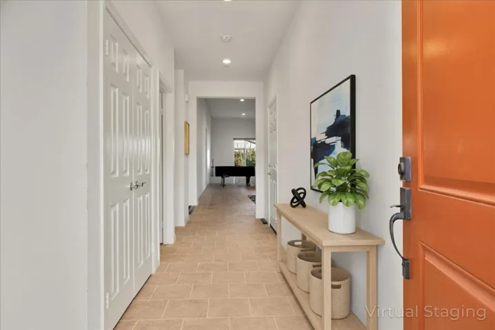 collov-ai_20251106131625_c1skgj Hall