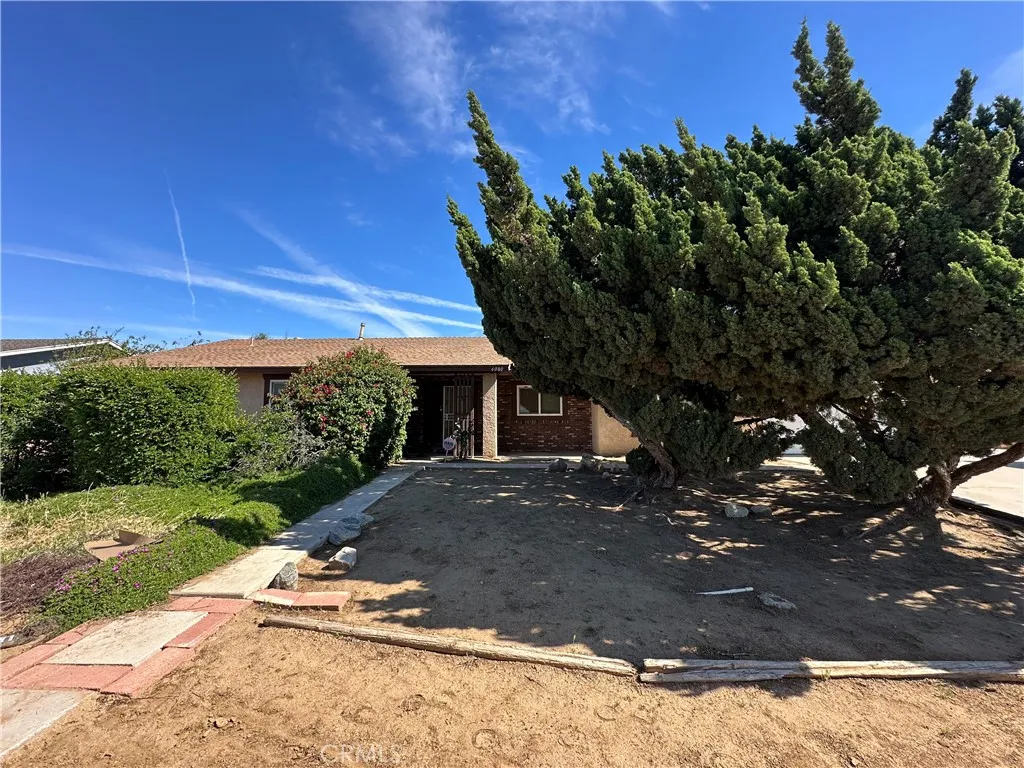 6080 Lucretia, Jurupa Valley, California 91752 home-pic-1