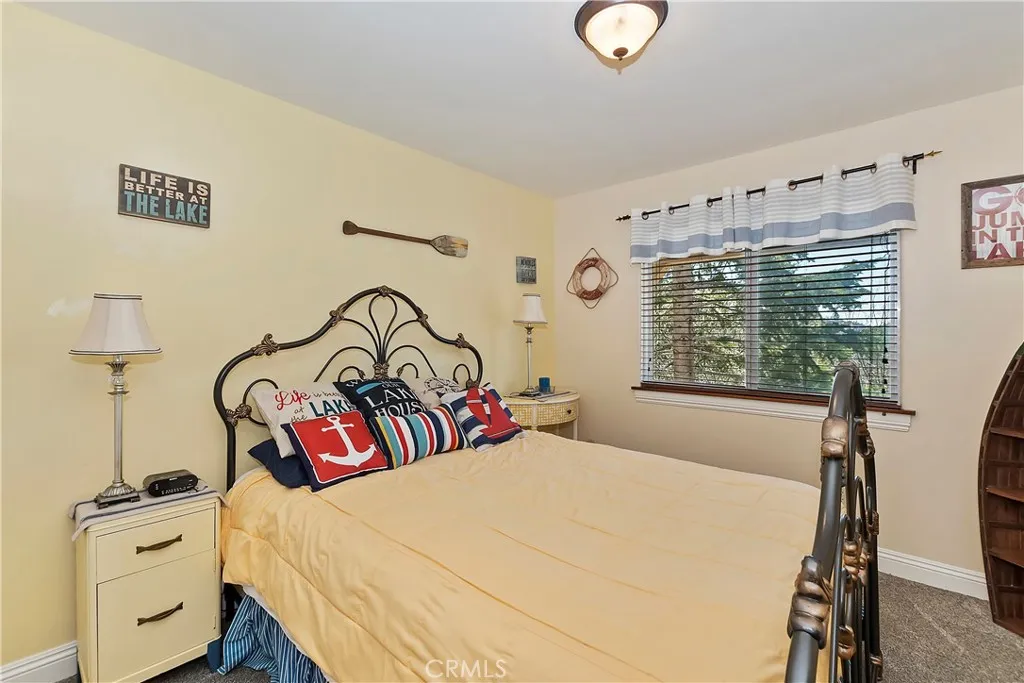 26520 Walnut Hills Drive, Lake Arrowhead, California 92352 home-pic-25