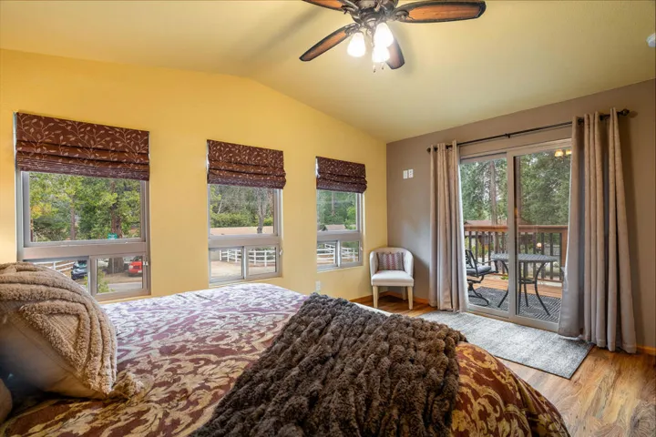 25169FranklinDr-34