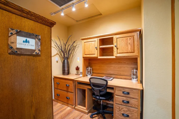 25169FranklinDr-25