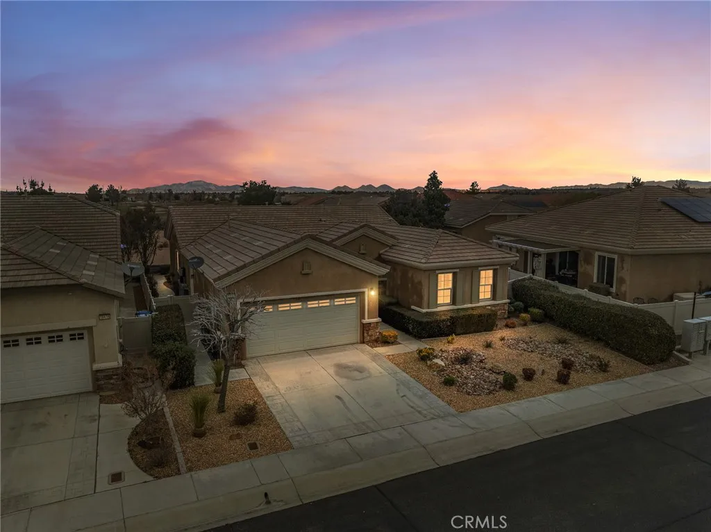 19420 Verbena Street, Apple Valley, California 92308 home-pic-3