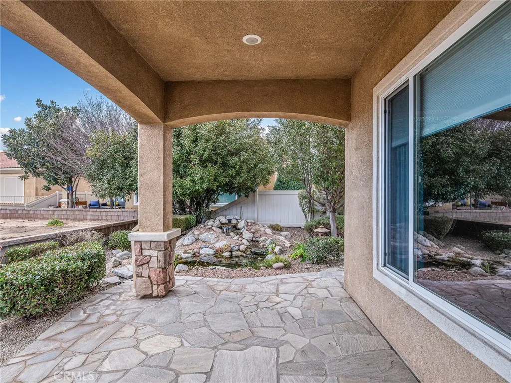 19420 Verbena Street, Apple Valley, California 92308 home-pic-32