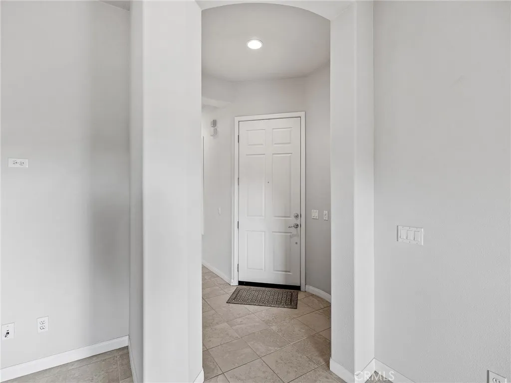 19420 Verbena Street, Apple Valley, California 92308 home-pic-7