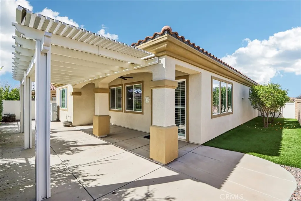 5405 Paseo Famosa, Hemet, California 92545 home-pic-26