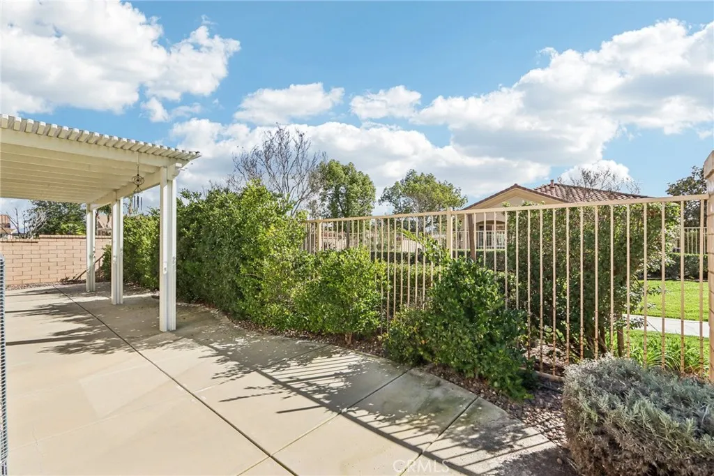 5405 Paseo Famosa, Hemet, California 92545 home-pic-30