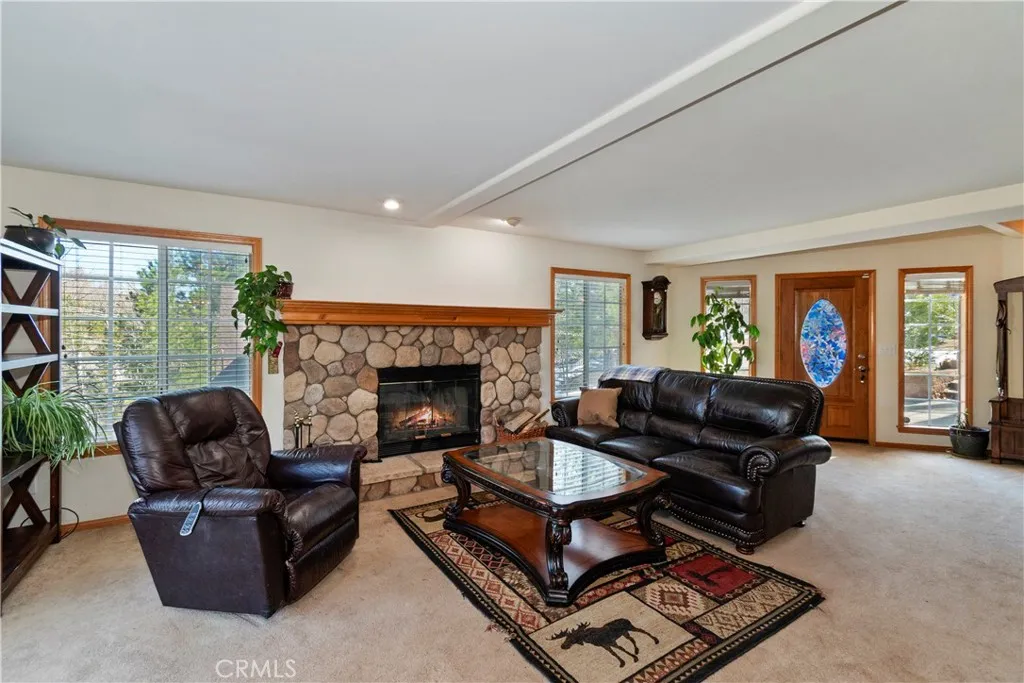 28223 North Bay, Lake Arrowhead, California 92352 home-pic-7