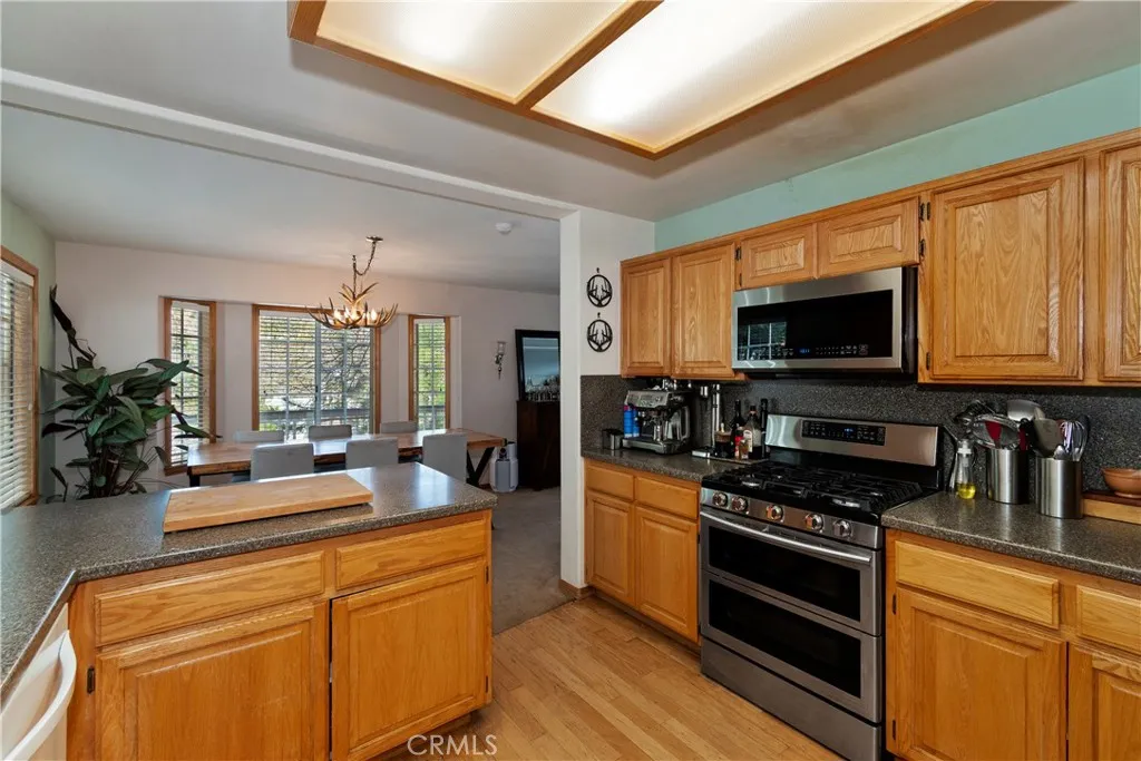 28223 North Bay, Lake Arrowhead, California 92352 home-pic-13
