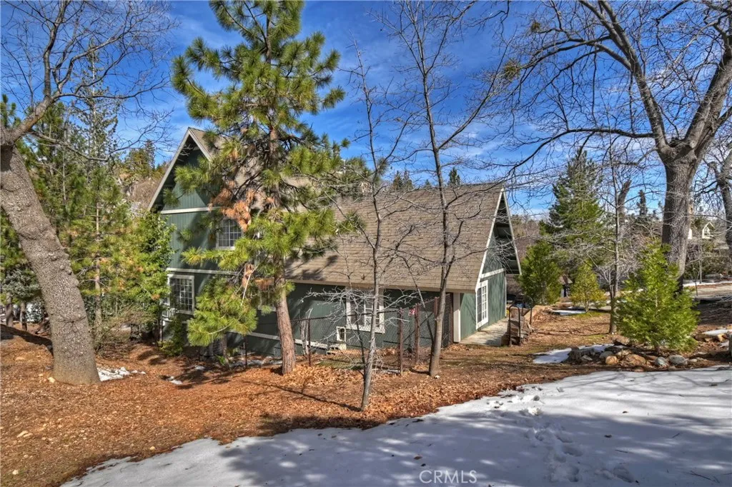 28223 North Bay, Lake Arrowhead, California 92352 home-pic-34