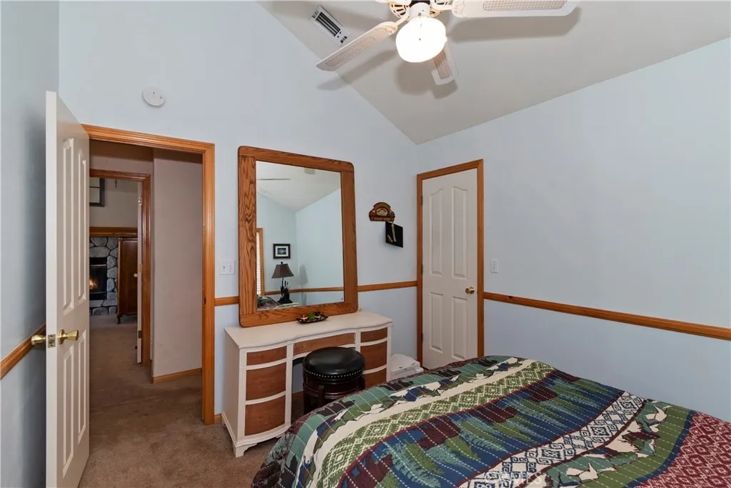 28223 North Bay, Lake Arrowhead, California 92352 home-pic-22