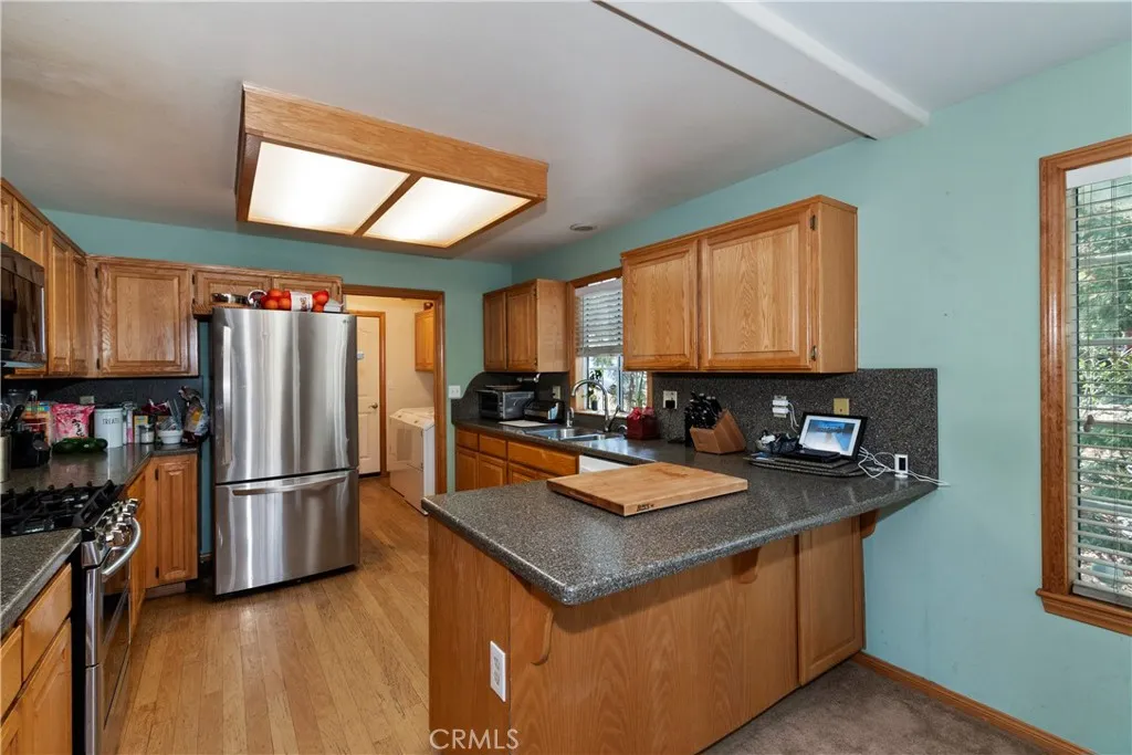28223 North Bay, Lake Arrowhead, California 92352 home-pic-10
