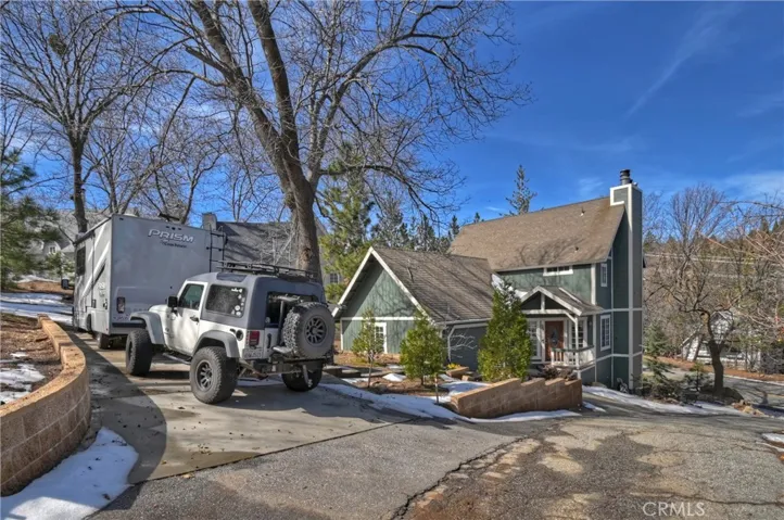 RV & extra parking space