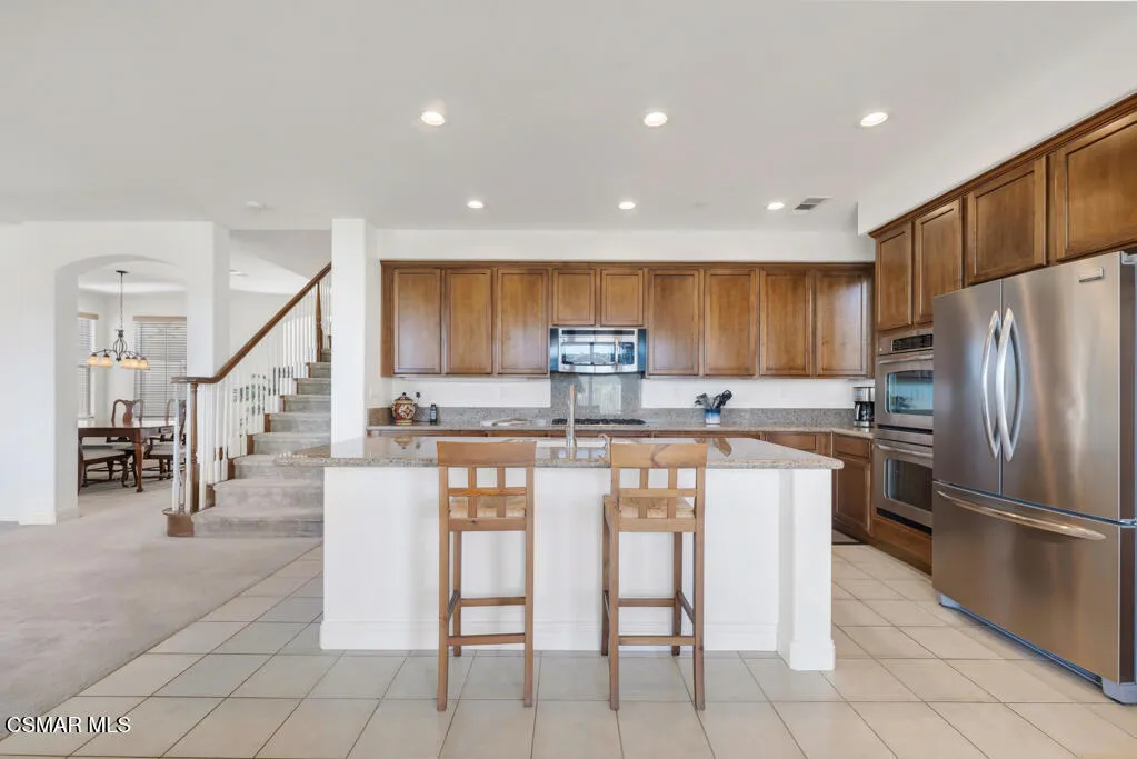 887 Coronado Circle, Santa Paula, California 93060 home-pic-21