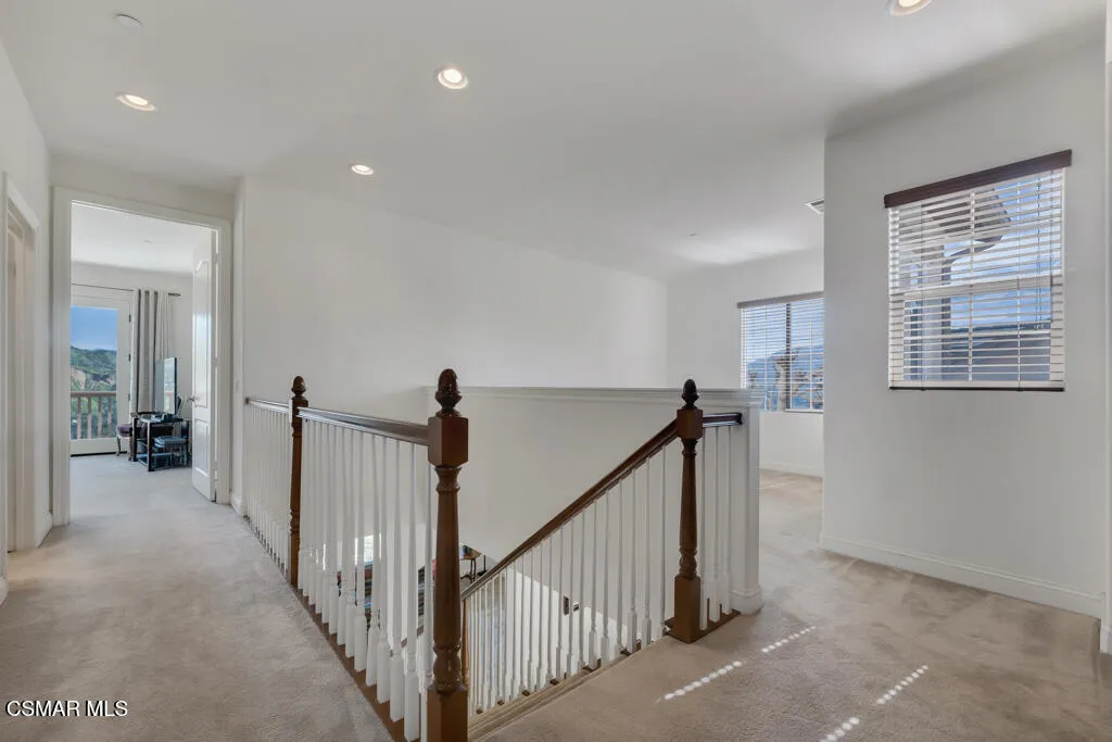 887 Coronado Circle, Santa Paula, California 93060 home-pic-23