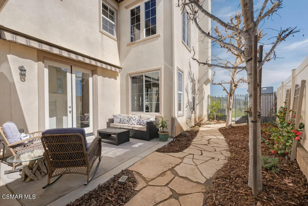 887 Coronado Circle, Santa Paula, California 93060 home-pic-46