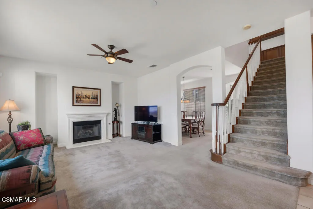 887 Coronado Circle, Santa Paula, California 93060 home-pic-22