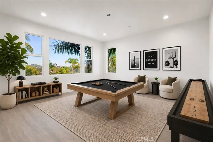 bonus room. virtually staged