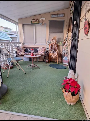 Feel the cool breeze while BBQing and relaxing on the Porch.