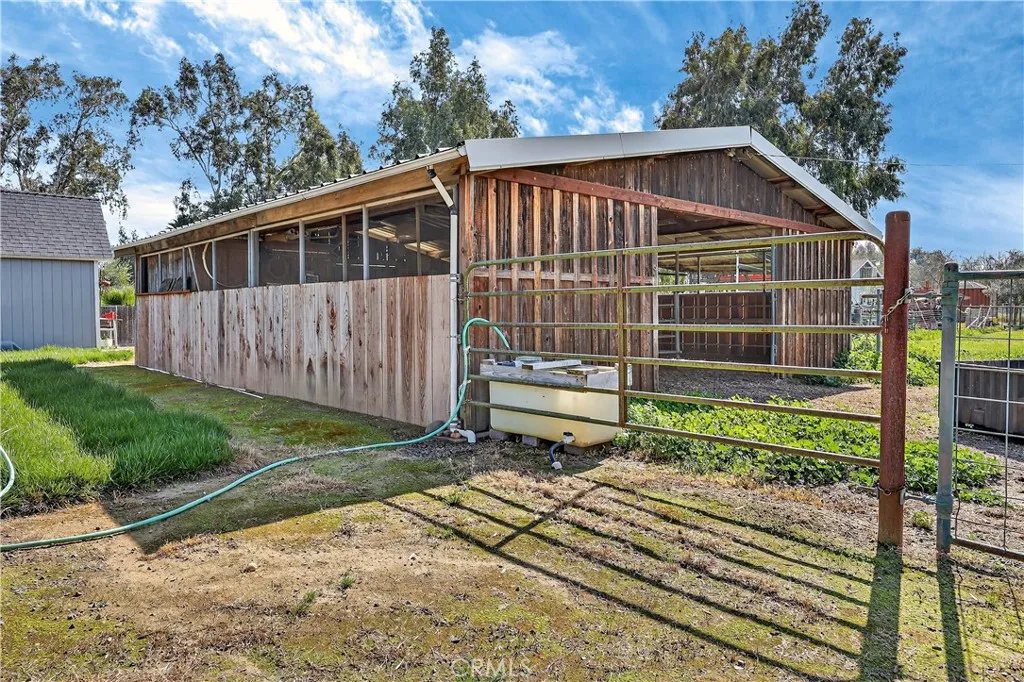 3969 Hatch Road, Merced, California 95340 home-pic-18